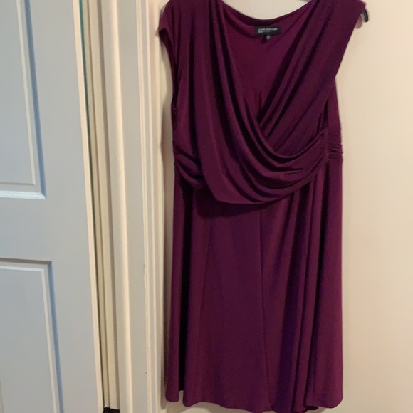 Jones New York Dresses & Skirts - Jones New York size 18 w plum dress